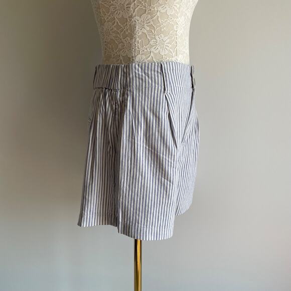LC Lauren‎ Conrad High Waisted Shorts Size 2 Periwinkle Railroad Stripe Coquette - Picture 3 of 11